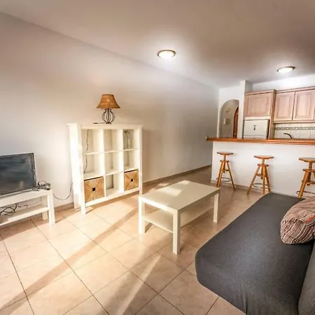 Mango 25 Bahia Del Duque * Costa Adeje (Tenerife)